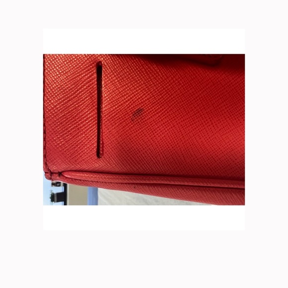 - Prada
Double Zip Lux Tote Saffiano Leather Medium - Picture 15 of 16